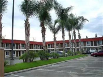 Ontario Inn y Suites 6